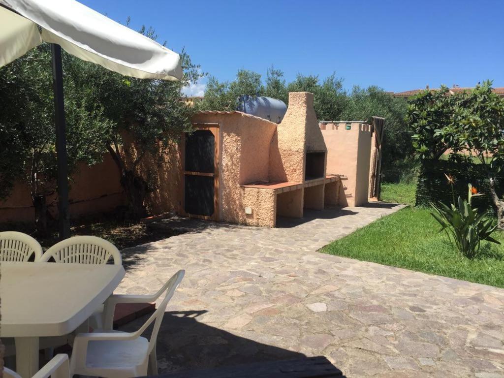 Appartamenti In Villa Con Ampio Giardino Esterno ポザーダ エクステリア 写真